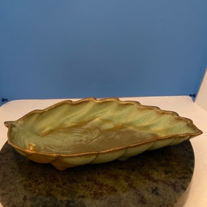 Vintage Frankoma prairie green leaf dish # 226