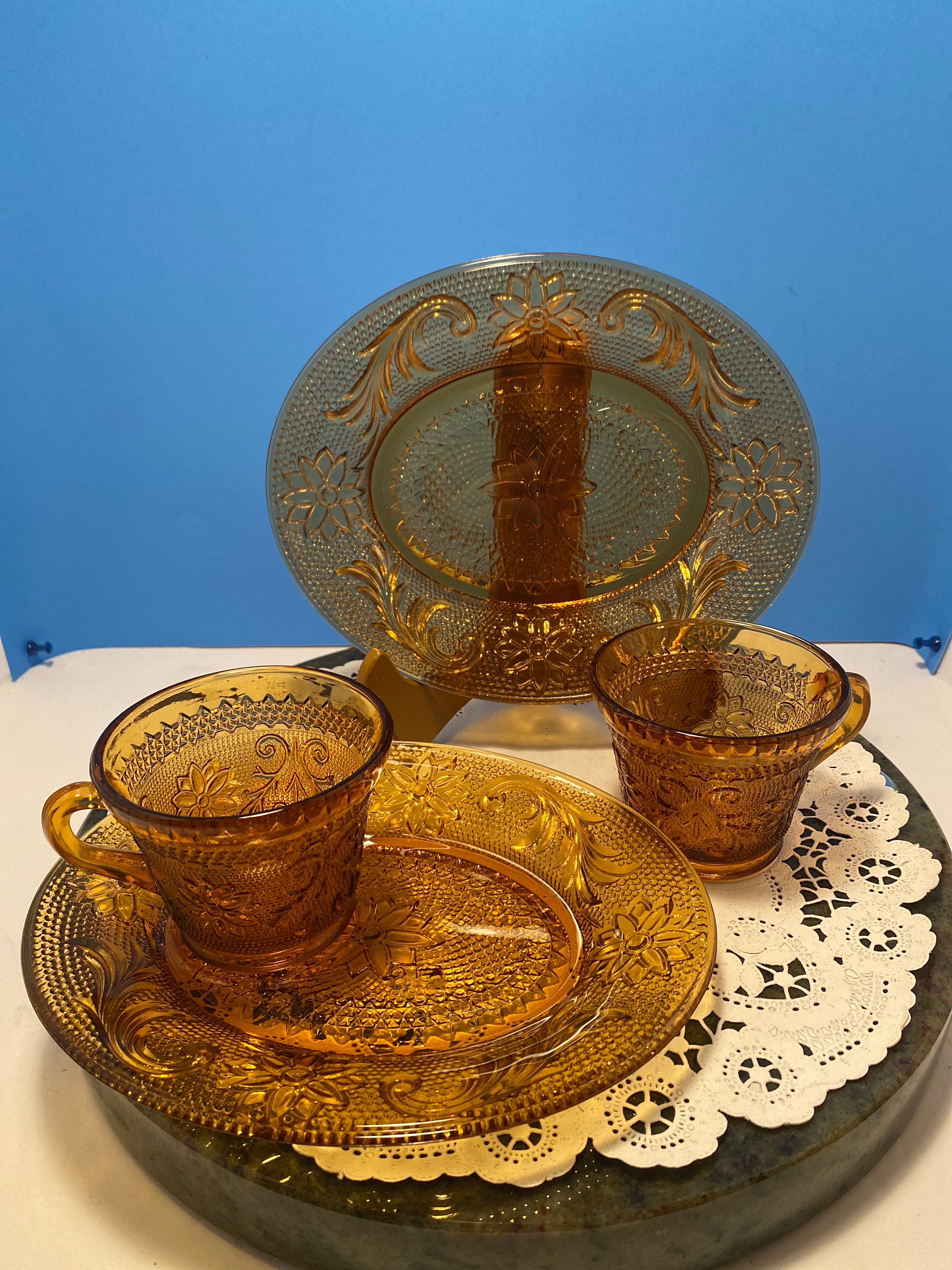 Set of Two Vintage Tiara Indiana Glass Amber Sandwich Luncheon Sets. - Etsy, image size:2250x3000