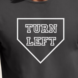 Sla linksaf | Honkbal | mama | Ren rond de bases | Speldag | Honkbal vader | Coachshirt | Honkbal moeder | Unisex jersey T-shirt met korte mouwen