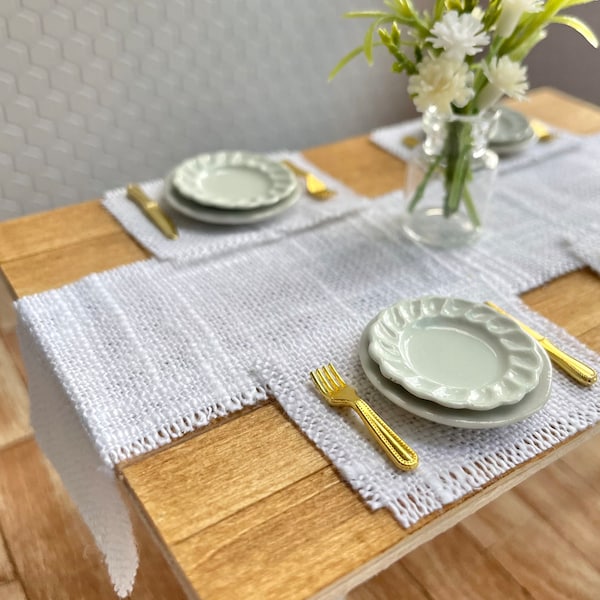 Miniature Linen Placemat and Table Runner Set