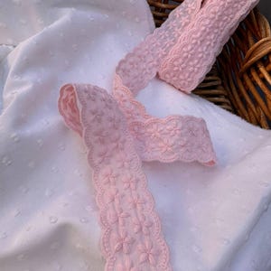 delicate lace trim
lace for bridal accessories
pink lace for crochet
