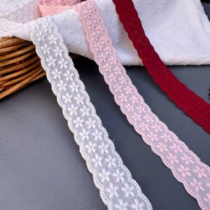 bridal lace trim
crochet lace trim
natural lace fabric