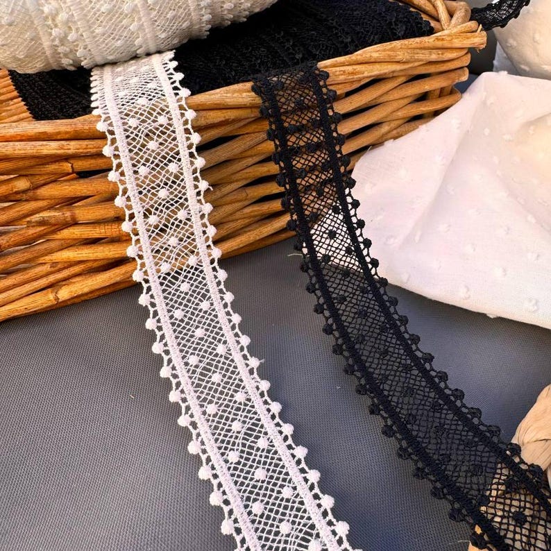 Lace for event décor
Fashion lace embellishment
Timeless lace design
Lace for scrapbooking