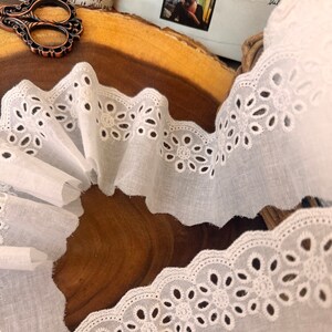 Cotton Eyelet Lace Trim
Embroidered Lace
Hollowed-out Floral
Vintage Lace
Scalloped Ribbon
Crochet Trim
Wedding Dress Lace
Off White Lace