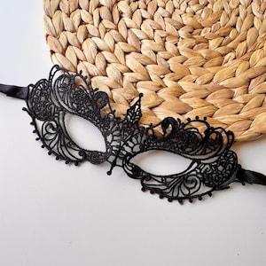 Black Lace Face Mask For Party, Halloween, Masquerade