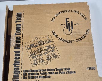 Pampered Chef Family Heritage Collection Gingerbread Home Town Train (model #1806).