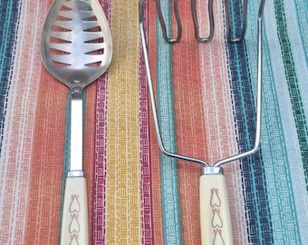 Vintage Androck heart handles utensils set of 2
