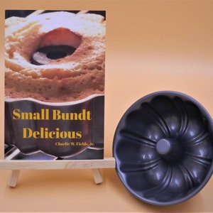 Piccolo Bundt Delicious Gift Set