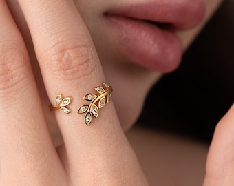 Flower Pave Multi Stone Ring