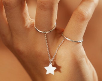 Dainty Diamond-Cut Stacking Rings With Chain and Star Charm