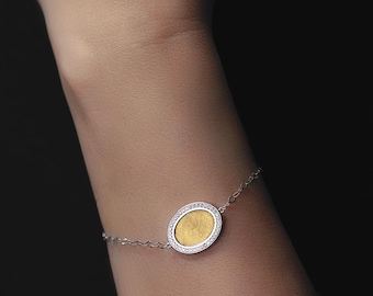 Pulseira personalizada com impressão digital: Joia memorial em prata de lei com zircônias.