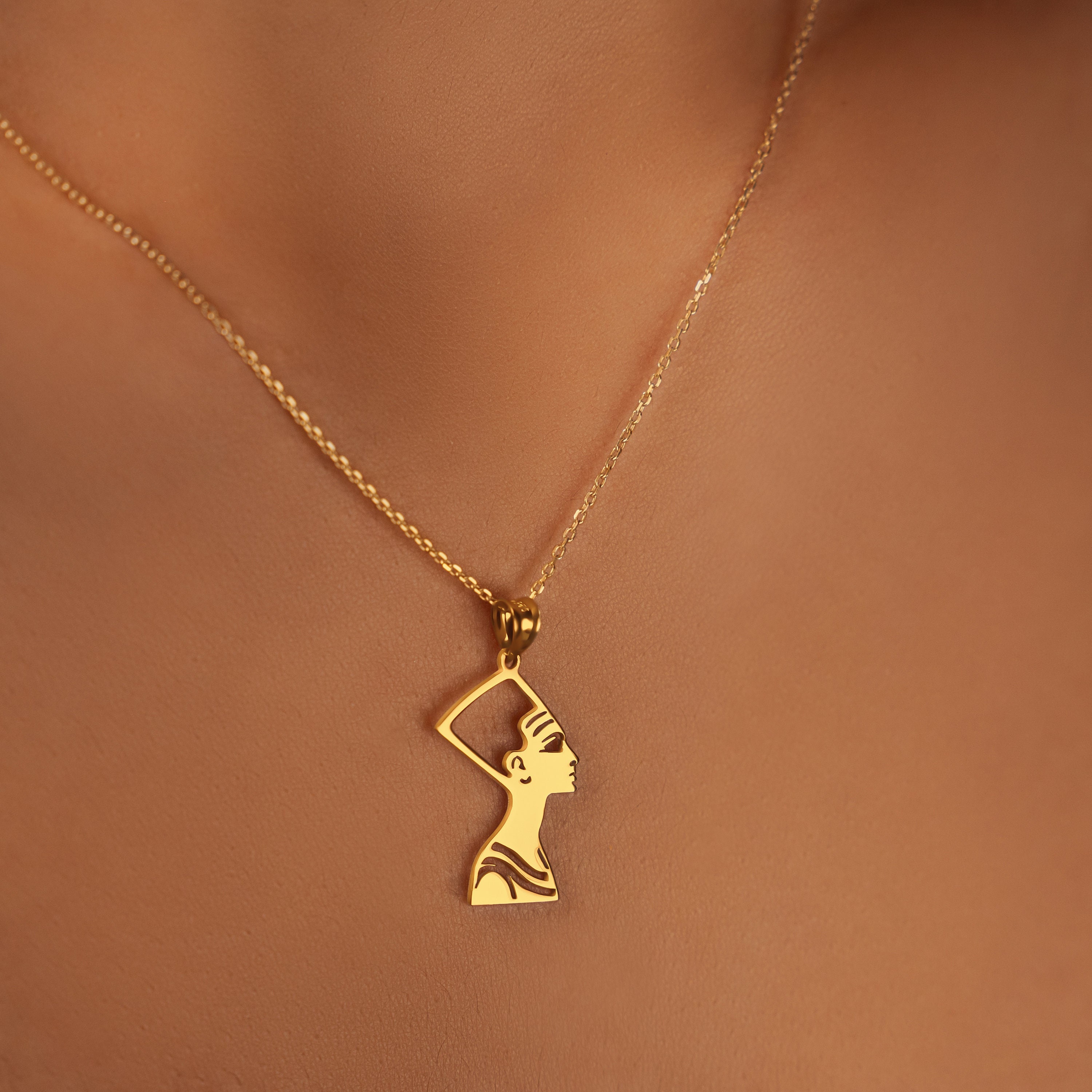 14k Yellow Gold Nefertiti Pendant – Egyptian Filigree Profile Charm, 18x31mm - View #5