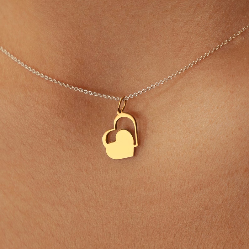 925 Sterling Silber Kette mit 2 Mini-Herzen-Anhänger Zierliche Herzkette Minimalistischer Liebesschmuck Valentinstagsgeschenk Bild 5