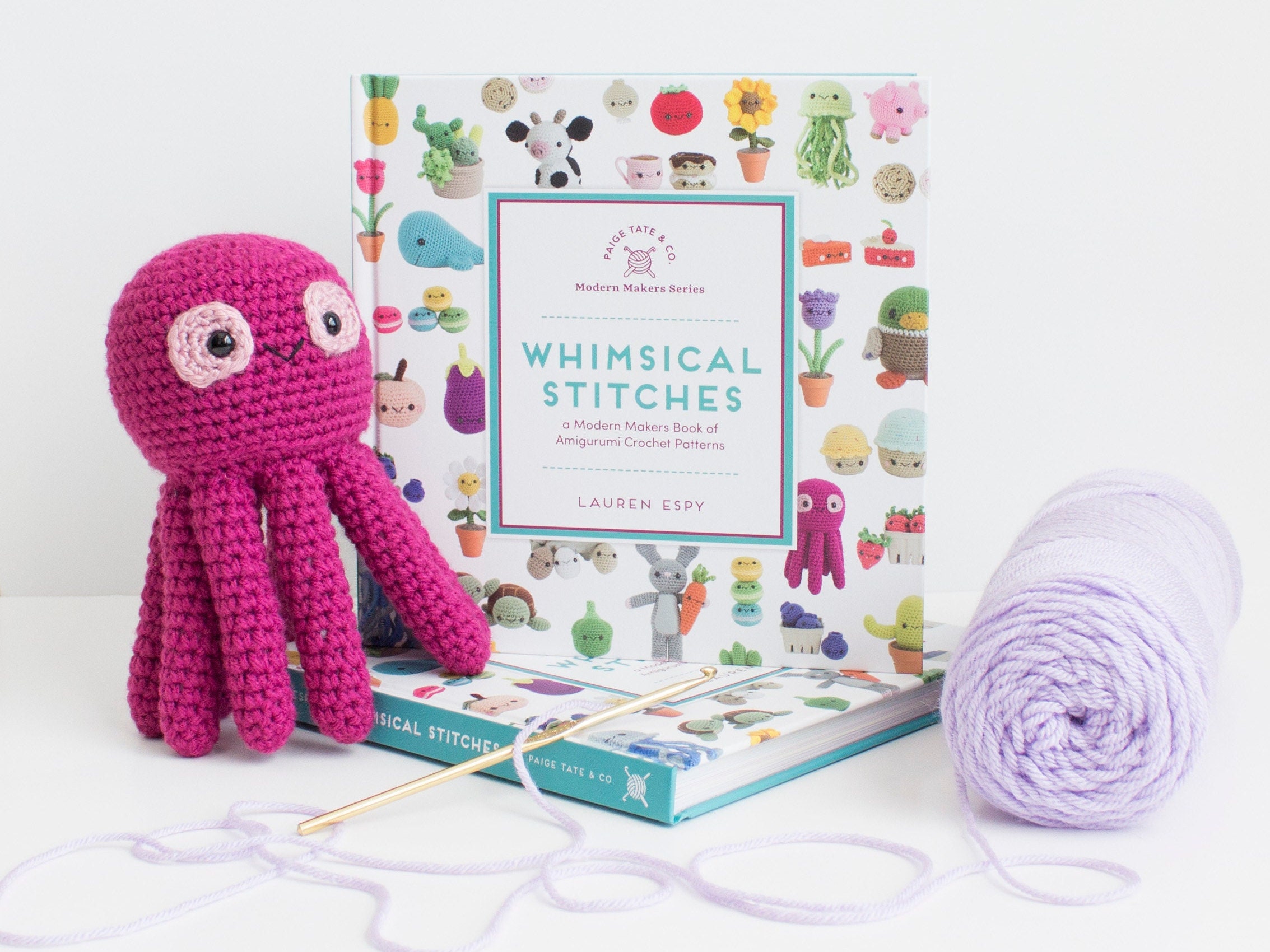 Whimsical Stitches: A Modern Amigurumi Book with Crochet -  Portugal