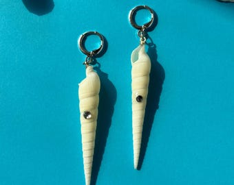 Boho Chic Real Sea Shell Earrings, Chunky Shell Earrings, Mermaid Core Shell Drop Earrings, Summer Oceanic Earrings, Unique Shell Jewelry