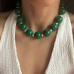Vintage Chic Forest Green Necklace, Vivid Green Beaded Choker, Chunky Gumball Bead Necklace, Y2K Bright Green Necklace, 90&#39;s Retro Choker