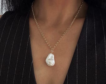 Big Baroque Pearl Necklace, High Luster Baroque Pearl Pendant Necklace, Elegant Rolo Chain Charm Necklace, Bridal Necklace, Gifts for Her
