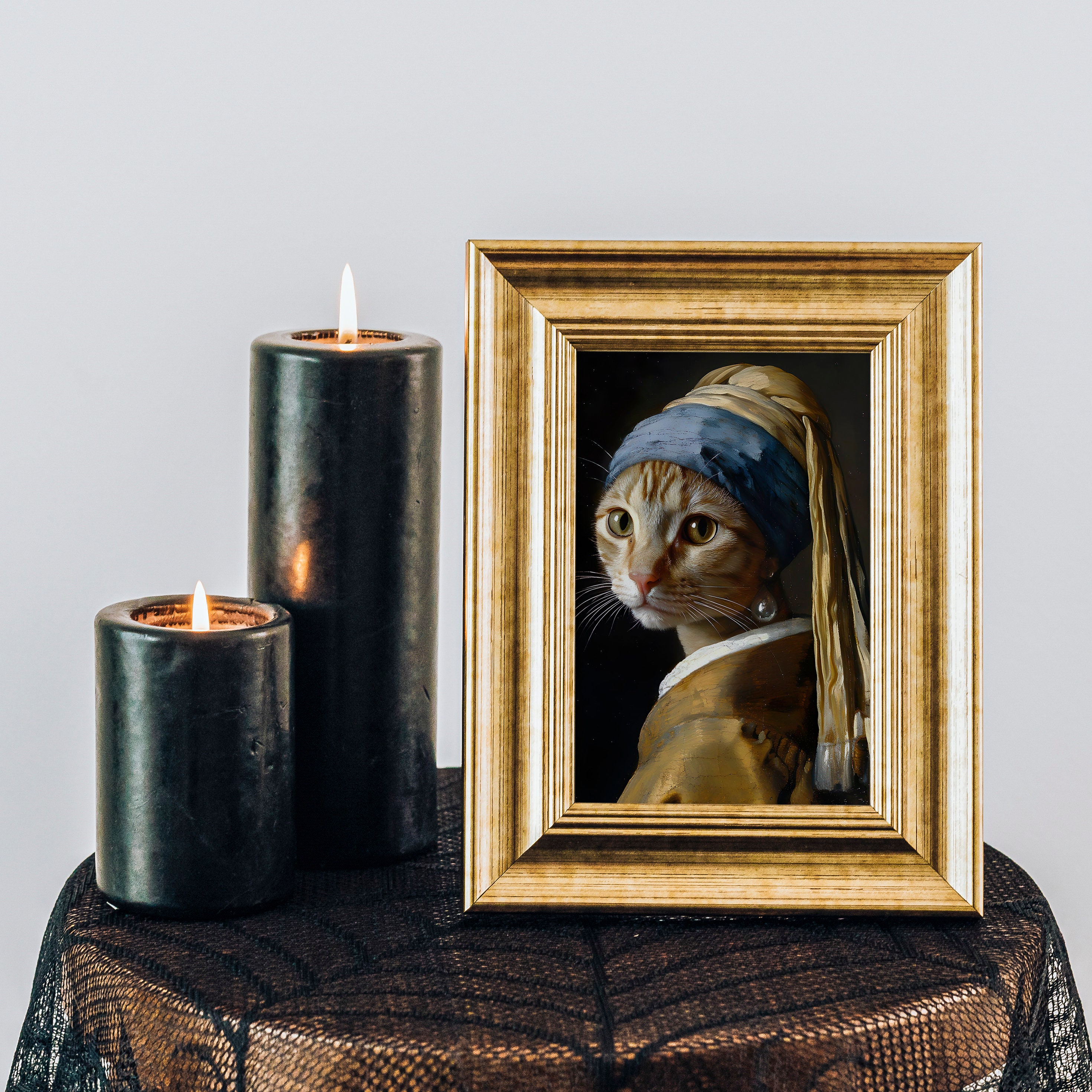 Quadro Su Tela Con Gatto Nero E Ragazza Con L'Orecchino Di Perla - Stampa Artistica 40x60 Cm - Senza Cornice