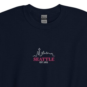 Seattle Vintage Style Sweatshirt - EMBROIDERED
