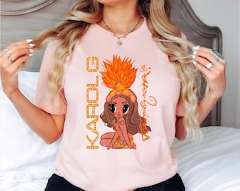 Karol G Tropicoqueta, camiseta de tropicoqueta, fans de KG, regalos para fans de KG, tropimood, merchandising de Karol G, merchandising de conciertos de Karol G, papasito, verano rosa