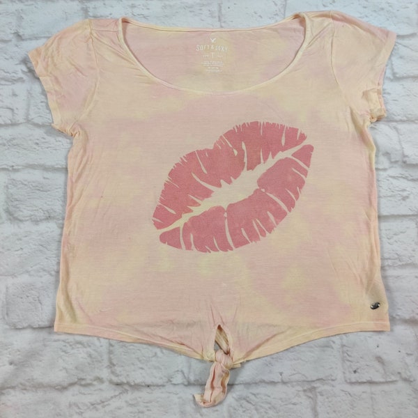 American Eagle Womens Tie Dye Shirt custom OOAK Upcycled Pink Yellow lips sz M