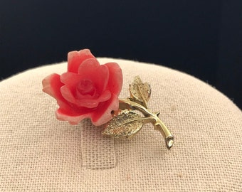 Rose Flower Goldtone and Coral Color Brooch