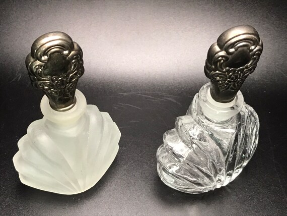 Two empty perfume bottles - image 2