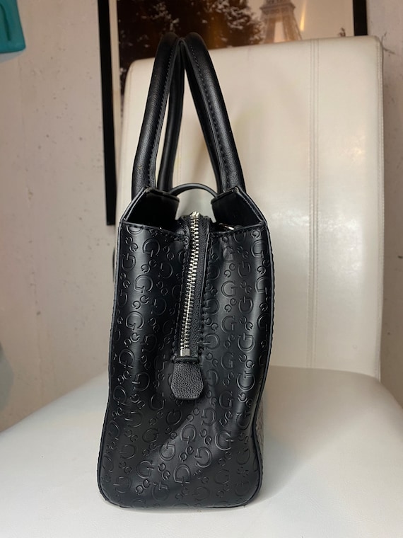 Guess Leather purse/backpack style - clothing & accessories - by owner -  apparel sale - craigslist