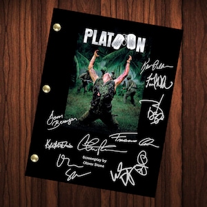 Pelotón Autografiado Guión firmado Reimpresión Elenco Autógrafo firmado Reimpresión Sheen Berenger Dafoe