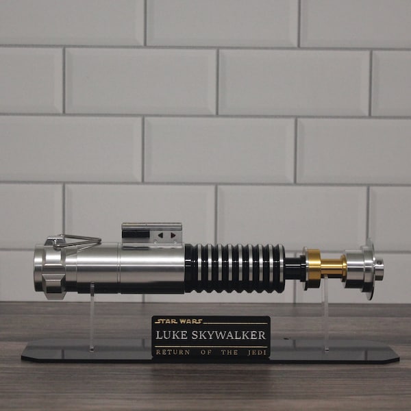 Luke Skywalker Legacy Lightsaber Hilt Display Stand