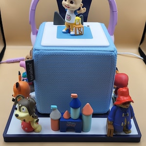 Tonie Box Headphone Docking Station figure storage Tonie figure holder Toniebox kids room decor nursery toy storage Tonies organiser display
