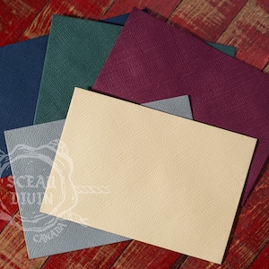 Envelopes texturizados em cores em relevo • Casamento • Convite de casamento • Envelopes • Presente • Cartão de aniversário • Medieval • Cartão de felicitações • Papelaria