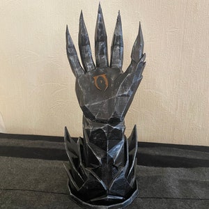 Elder Scrolls Skyrim Inspired Daedric Hand Relic Gauntet Armor 3D Printed (NO RINGS)