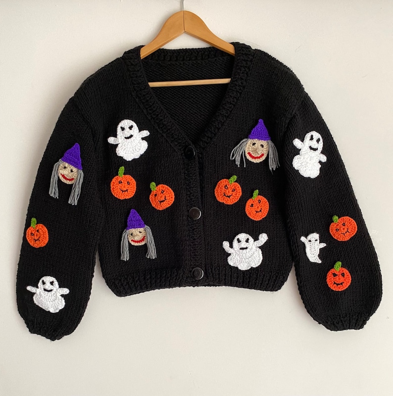 Cardigan de lã tricotado à mão para Halloween: design de abóbora, fantasma e bruxa imagem 1
