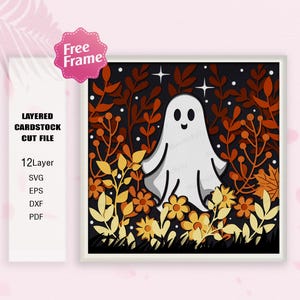 Könnte beinhalten: Ein weißer Geist mit einem fröhlichen Gesicht steht in einem Wald aus orangefarbenen, gelben und braunen Blättern. Der Hintergrund ist schwarz mit weißen Sternen.