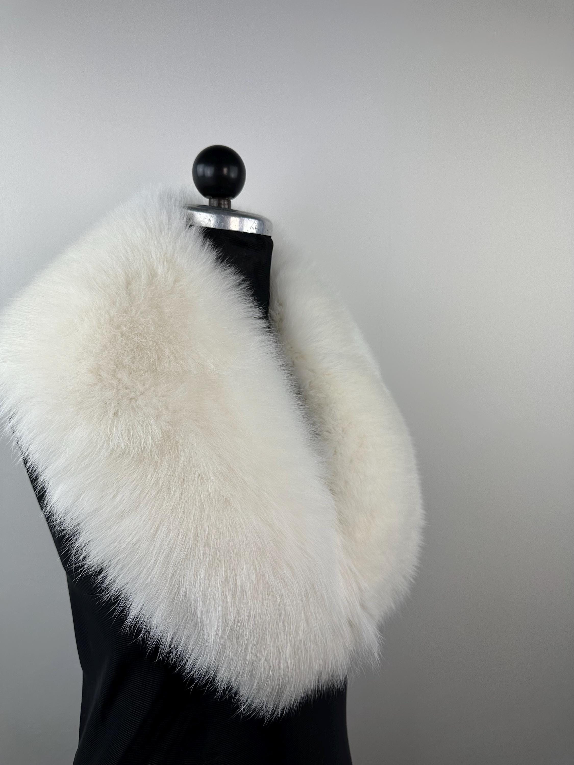 Helen Moore Étole Longue En Fausse Fourrure Ivoire Lace & Favour