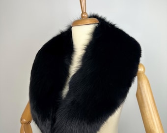 Cuello de piel de zorro negro de lujo: estola de piel auténtica