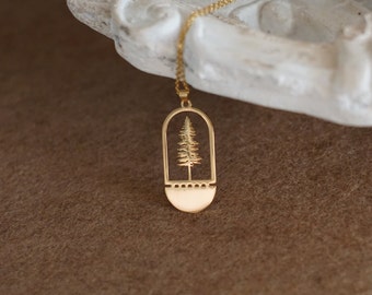 Pine necklace