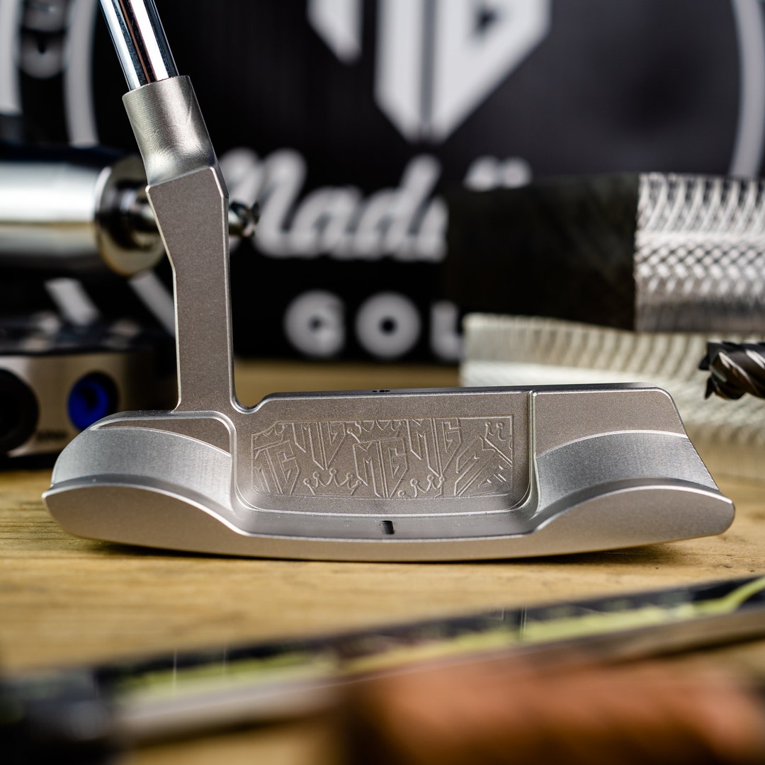 Basic Old Putter Golf Putter - the Classic - Etsy