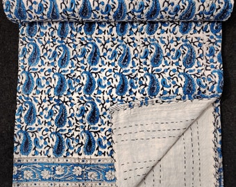 Indischer Handgemachter Blauer Farbe König-Königin-Twin-Kissenbezug Kantha Quilt Decke Tagesdecke Hand Block Print Kantha Quilt Bestickte Kissen