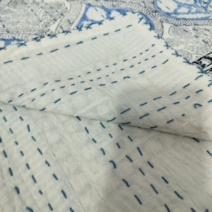 Hand Block Print Kantha Quilt: Indian Cotton Bedspread (108&#39;&#39; x 90&#39;&#39;)
