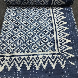 Indigo Kantha Quilt, Block Gedruckte Gesteppte Decke, Reversible Baumwolle Blaue Bettwäsche Tagesdecke King Size Handgefertigte Kantha Gudri