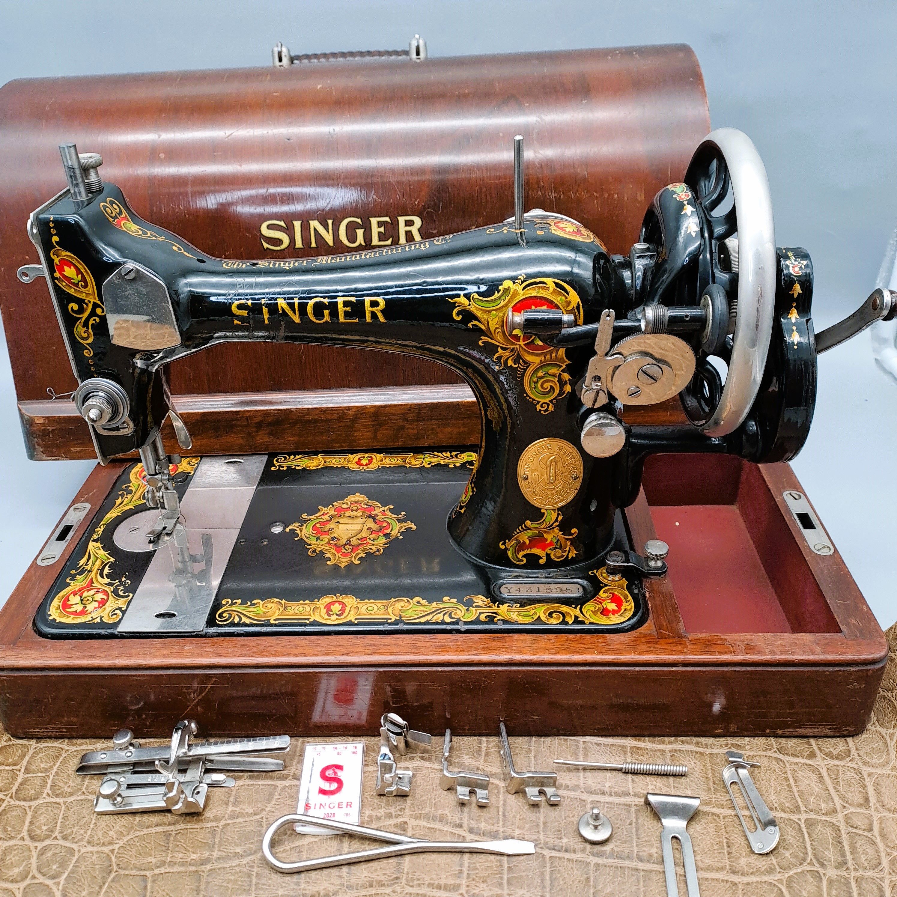 Portable Sewing Machine Table Extension Table Board Household Quilting  Machine Sewing Machine Board for Singer 5511 5523 4423 Attachments  Accessories
