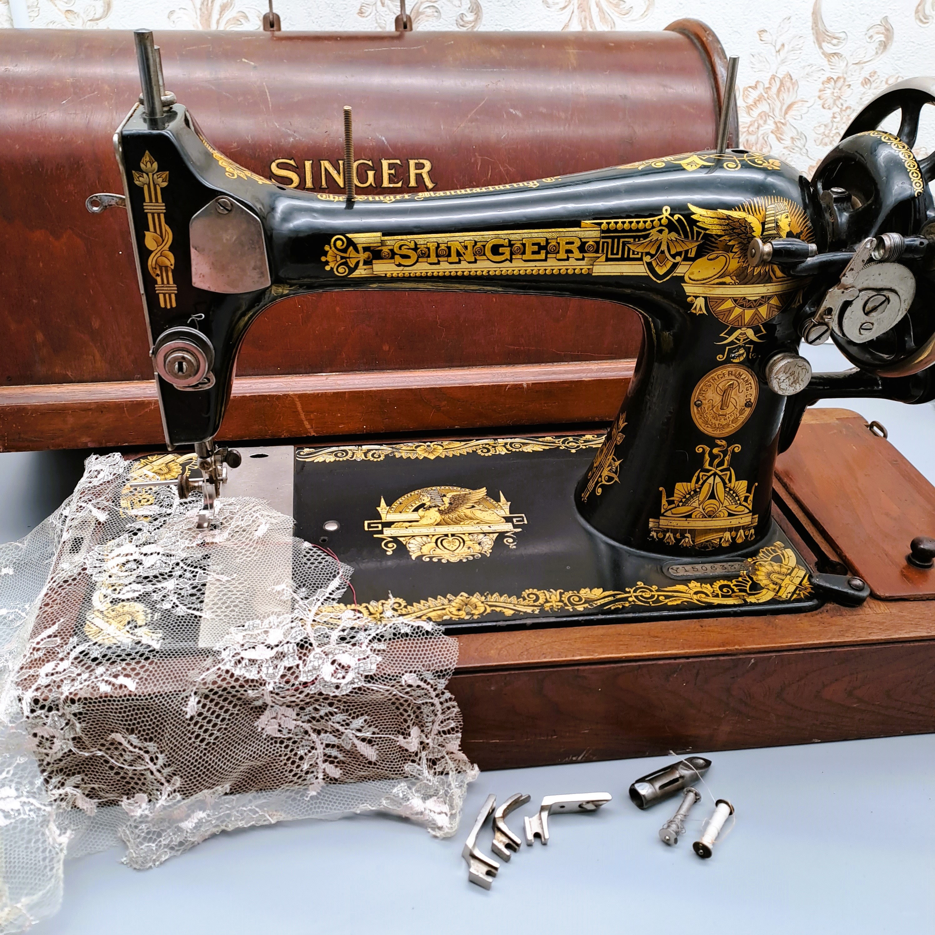 Singer Hand Crank Sewing Machine Model 127K Year 1923 With pic