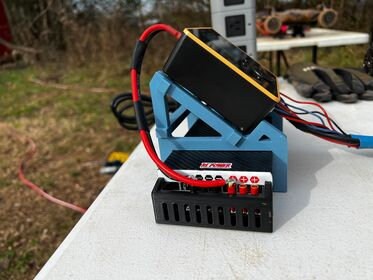 ホビーラジコン iCharger DX6 MALTA - iCharger DX6 超高性能デュアルチャージャー 1〜6CELL