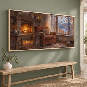 Könnte beinhalten: Ein Panorama-Wandbild, das eine gemütliche Innenszene mit einem Steinkamin mit brennendem Feuer, einem weichen orangefarbenen Sessel mit einer strukturierten Decke und einem großen Fenster mit Blick auf einen herbstlichen Wald zeigt.