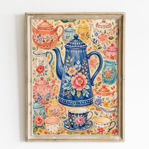Könnte beinhalten: Ein gerahmter Wandkunstdruck mit einer Sammlung verschiedener Teekannen und Teetassen in verschiedenen Farben wie Blau, Rosa und Gelb. Jedes Stück ist mit Blumenmustern verziert und vor einem Hintergrund aus kleinen Blättern und Blüten platziert.
