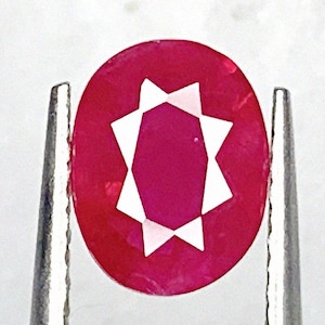 Natural Oval Ruby Gemstone (1.50 Cts), Heated, Burmese Origin