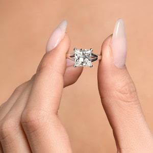 1 Ct Princess Cut E/VVS2 Lab Grown Diamond Engagement Ring 14k White Gold IGI Certified