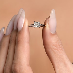 1 Carat Princess Shape E/VVS2 Lab Grown Diamond Engagement Ring 14k White Gold IGI Certified